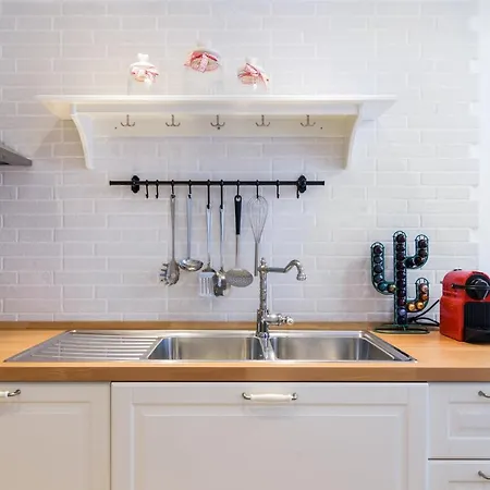 Alice In Wonderland - Bymyhomeincomo Apartment *